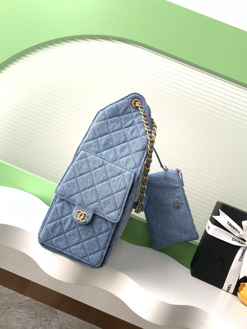 Ch**el 25c hobo bags